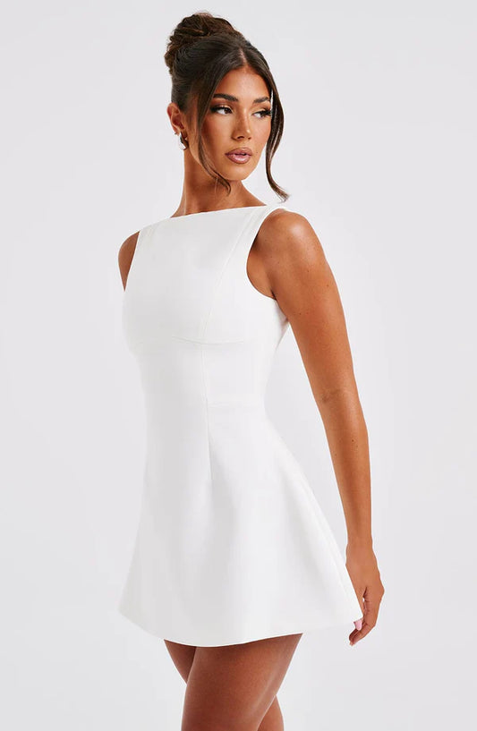 Voluminous bubble skirt mini dress – side view